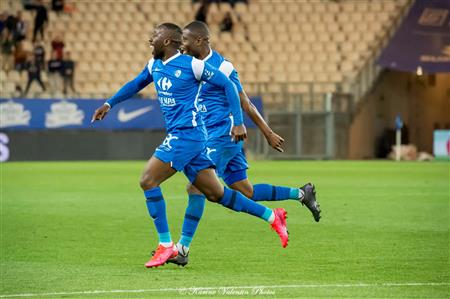 Grenoble (3) vs (0) Valenciennes