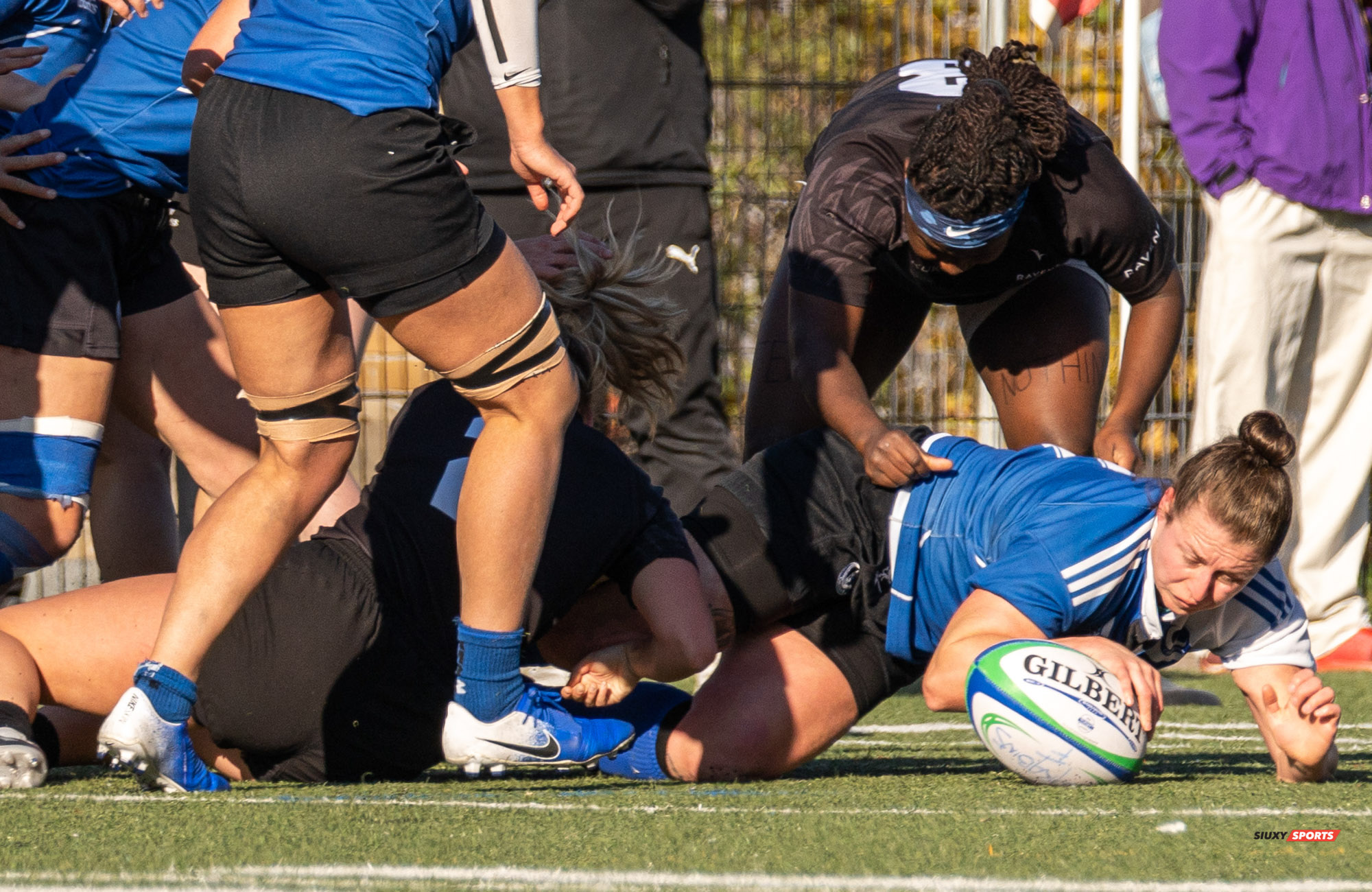 Samantha ALBERT - Lauryn WALKER -  Université de Montréal - Université Carleton - Rugby -  (#3UdeMvsCarletonF) Photo by:  | Siuxy Sports 2021-11-07
