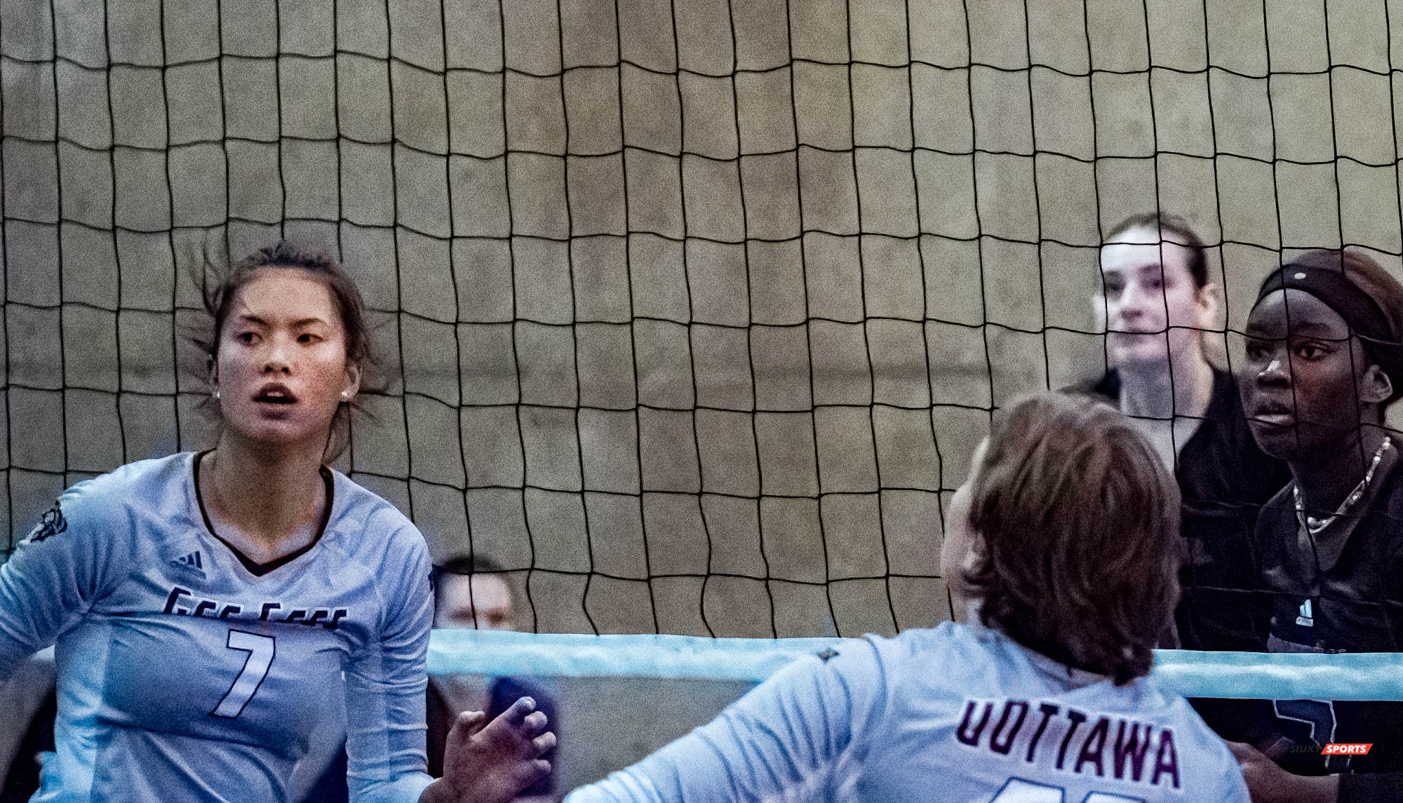 Alana LEUNG -  Université de Montréal - Université Ottawa - Volleyball -  (#VolleyUdeMvsUOttawaFW) Photo by:  | Siuxy Sports 2021-11-12