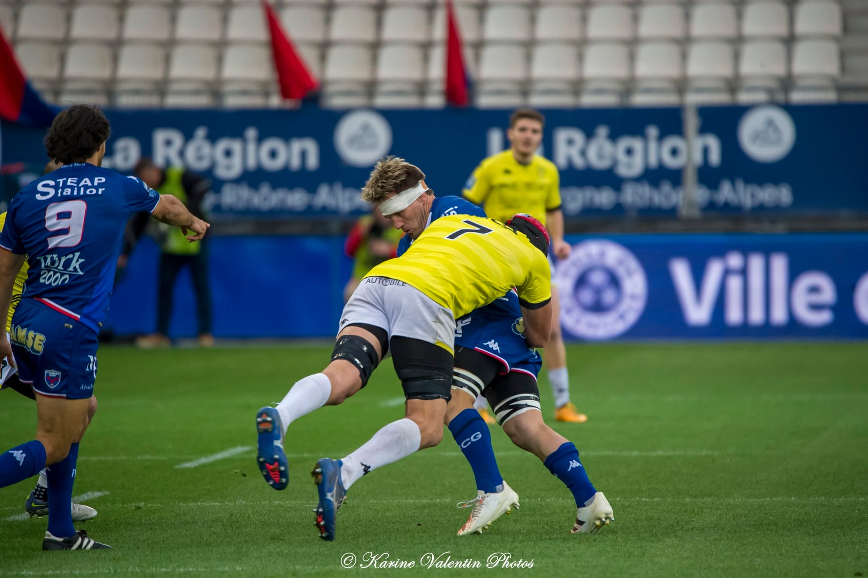 Felipe EZCURRA - Marnus SCHOEMAN -  FC Grenoble Rugby - US Carcassonne - Rugby - Grenoble (28) vs (23) Carcassonne (#FCGRvsUSC2022) Photo by: Karine Valentin | Siuxy Sports 2022-04-22