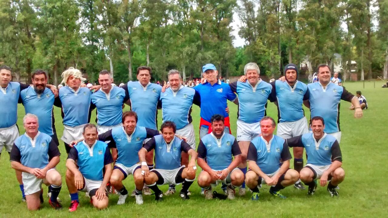 Rodrigo DIB - Juan FERNANDEZ FERRARI - Pablo FERREIRA - Alejandro GARAY - Eduardo GARCIA ESPIL - Pablo KUNICA - Mariano LEGUIZAMÓN - Eduardo LOPARDO - Fernando LUBRANO - Carlos MANGUEL - Fernando MANRIQUE - Sergio MONTECINOS - Pablo MORAN - Santiago PINTO - Alejandro PULLEIRO -  Demi-Sec XV -  - RugbyV - Equipo de 2016 () Photo by:  | Siuxy Sports 2016-10-23