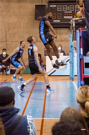 Université de Montréal (3) vs University of New Brunswick (0)