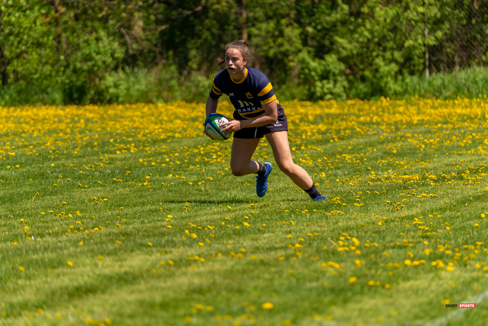 TMR (39) vs (27) SABRFC (f) Town of Mount Royal RFC AUTHIER, Rosalie - Rugby 2022/May/14 #TMRvSABRFC TMR (39) vs (27) SABRFC (f) Town of Mount Royal RFC AUTHIER, Rosalie - Rugby 2022/May/14 #TMRvSABRFC