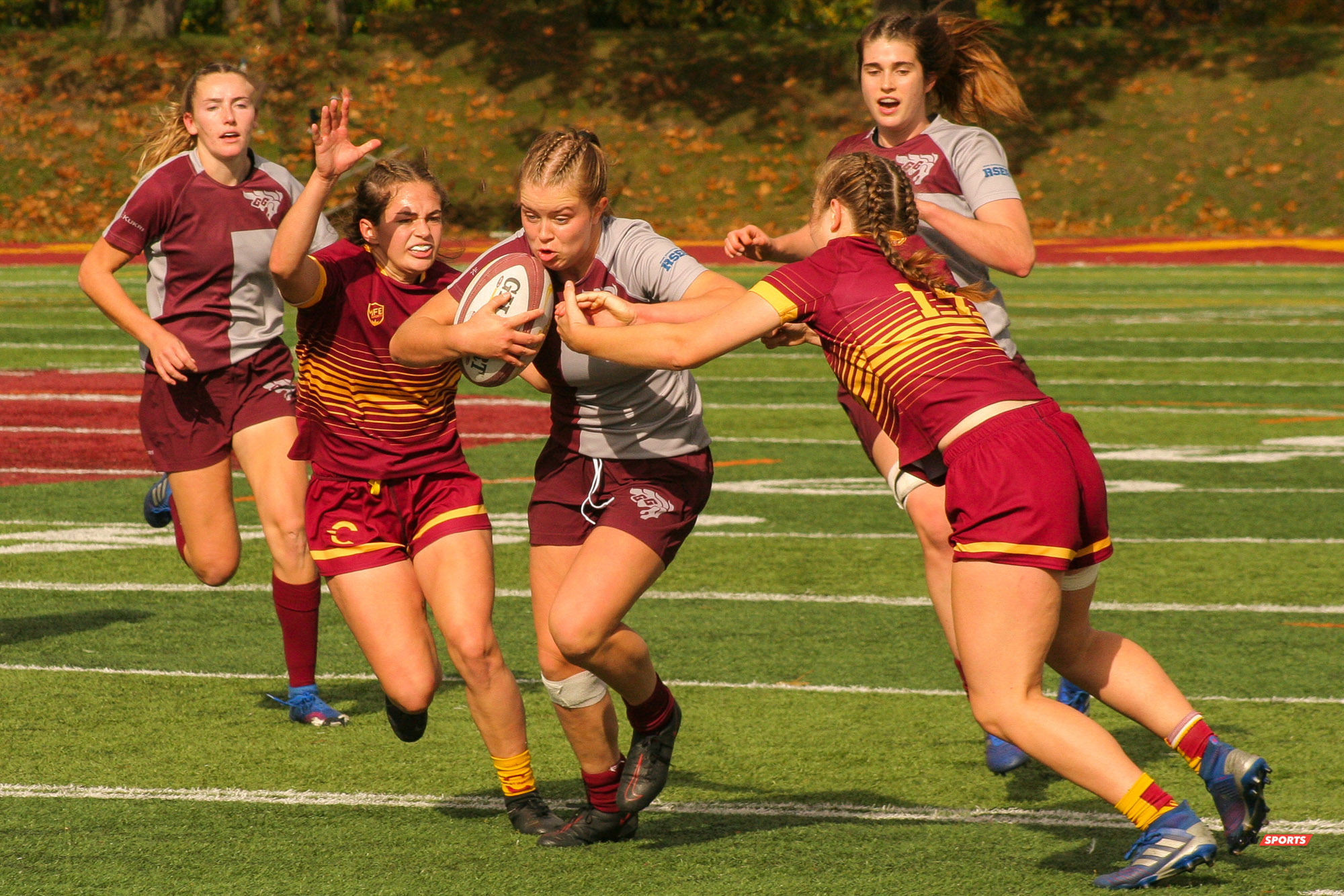 Emilie ETHIER - Kelsey SYLVESTER -  Université Concordia - Université Ottawa - Rugby -  (#ConcordiaVsOttawa2021w) Photo by:  | Siuxy Sports 2021-10-17