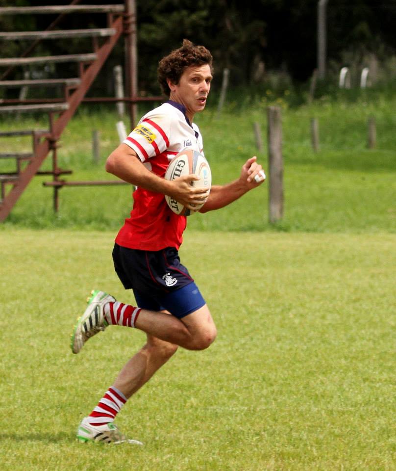  Areco Rugby Club - Centro Naval - RugbyV - Areco vs RON XV (Centro Naval) - Primer Encuentro de Veteranos en Areco con Vaquillona c/ Cuero 2014 (#ArecoVsRONXV2014) Photo by: Luis Robredo | Siuxy Sports 2014-10-18