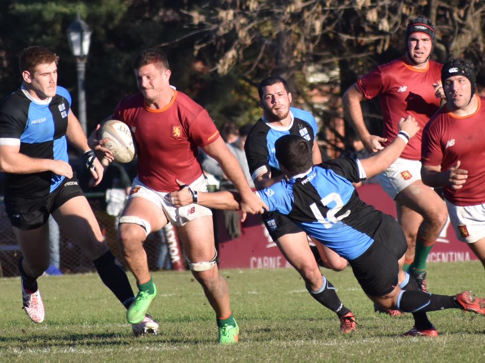 Ricardo BECU -  Newman - Club Universitario de Buenos Aires - Rugby - Demasiado rapido para detenerlo () Photo by:  | Siuxy Sports 2017-06-10