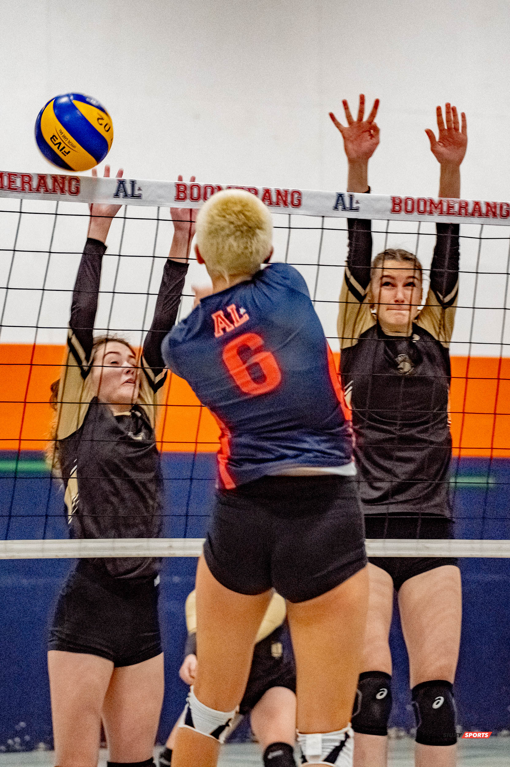Camille LAMONTAGNE -  Cégep André Laurendeau - Cégep du Vieux Montréal - Volleyball -  (#VolleyFemCALvsCVM) Photo by:  | Siuxy Sports 2021-11-22