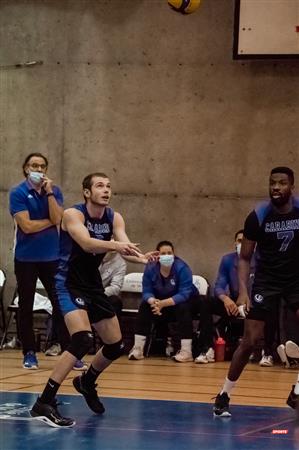 Université de Montréal (3) vs University of New Brunswick (0)