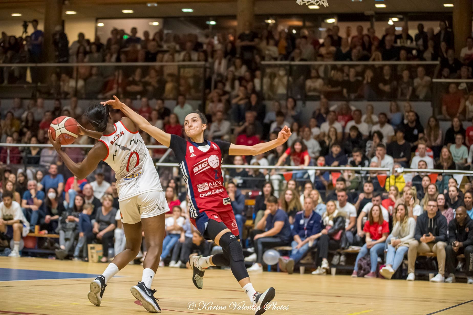 Anna Sara NGO NDJOCK -  BC Tronche Meylan - SIG Strasbourg - Basketball - BCTM (73) vs (58) SIG - 2022 (#FFBBB22CTMSIG) Photo by: Karine Valentin | Siuxy Sports 2022-04-20