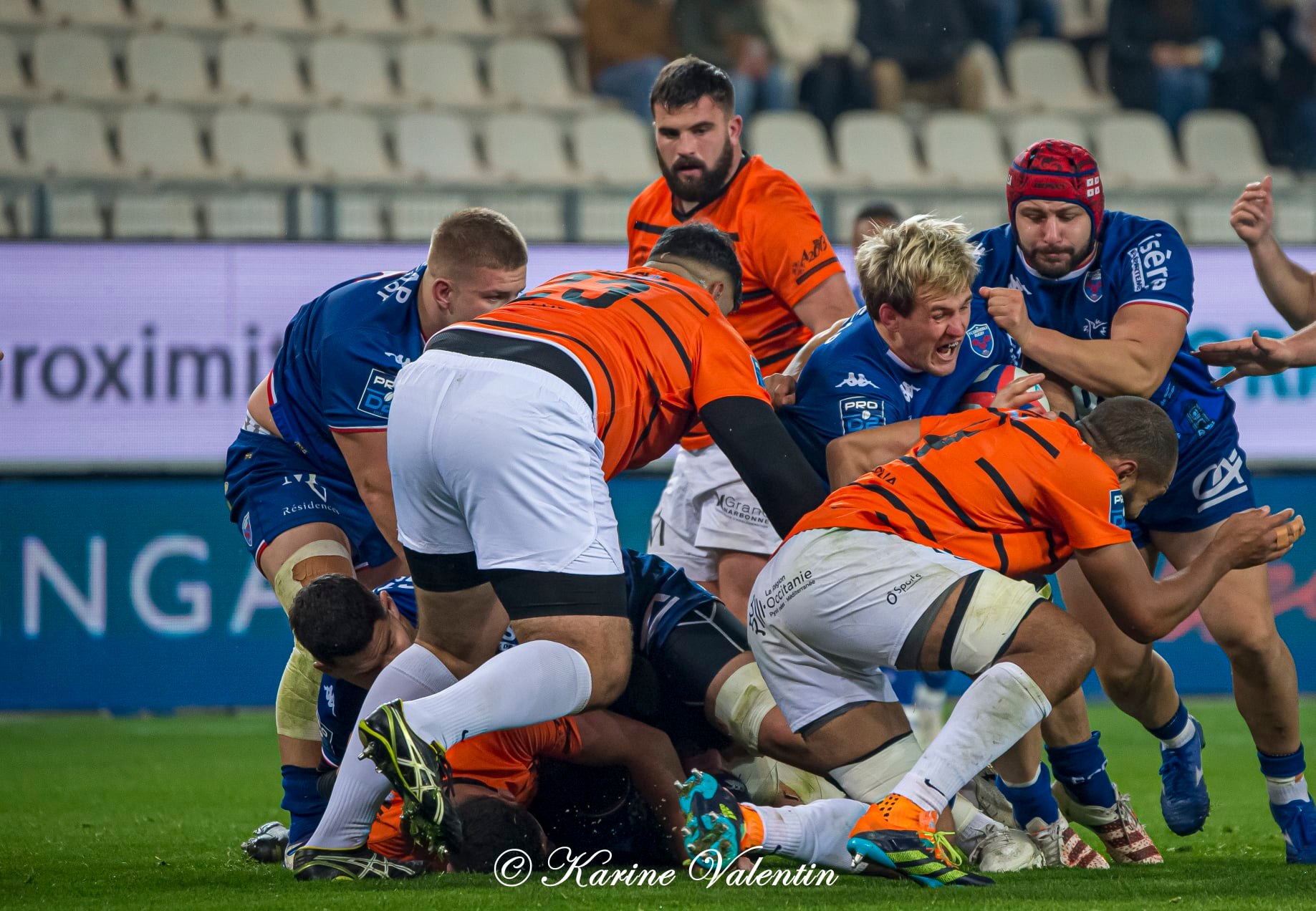 Luka GOGINAVA -  FC Grenoble Rugby - Racing Club Narbonnais - Rugby -  (#GrenobleVsNarbonne2021Nov) Photo by: Karine Valentin | Siuxy Sports 2021-11-26