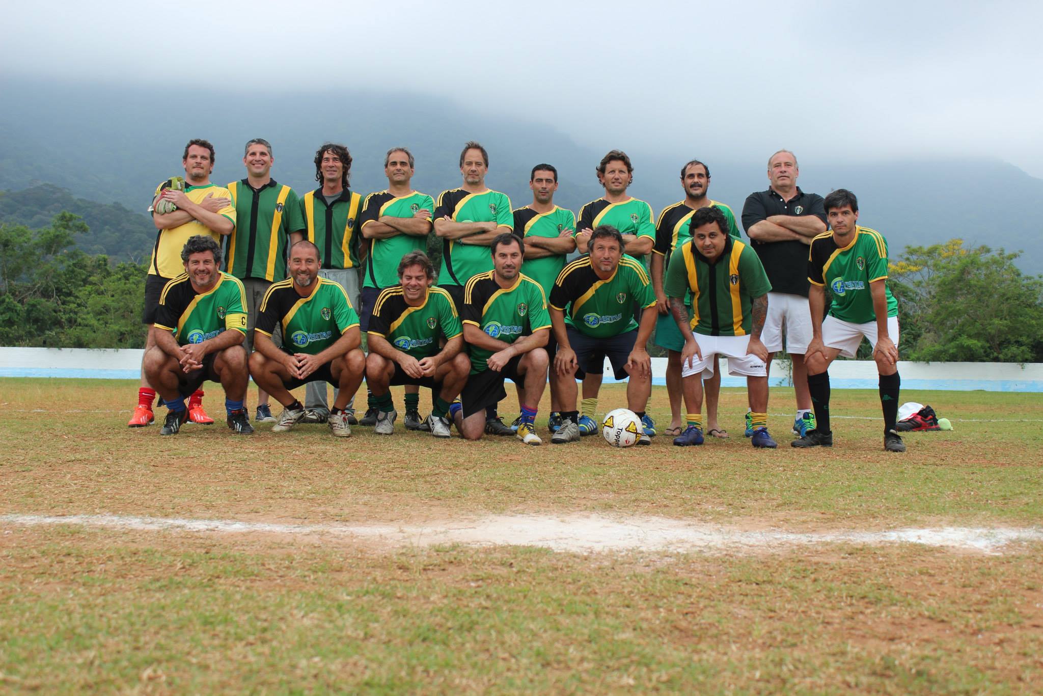 Juan BELLOCQ - x BORELLI - Angel BOSSIO - Maxi DE ELIZALDE - Chelo MAZZUCCO - Chino MONTI - Javier OYOLA - Cristian PEREYRA - Leonardo PIOVANO - Rowen James RODOSLI - Federico SEDANO ACOSTA - Tomas TOMKINSON -  Social y Deportivo Estrella del Norte -  - Soccer - Equipo de 2014 () Photo by:  | Siuxy Sports 2014-10-15