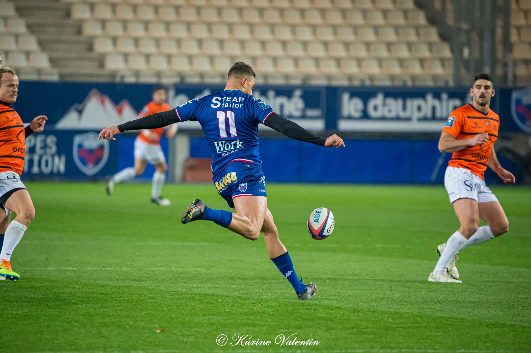  FC Grenoble Rugby - Racing Club Narbonnais - Rugby -  (#GrenobleVsNarbonne2021Nov) Photo by: Karine Valentin | Siuxy Sports 2021-11-26