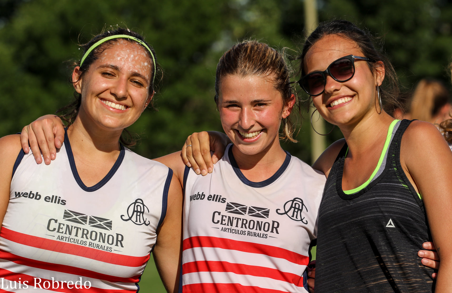  Areco Rugby Club -  - Field hockey - Festejos campeonato 2021 de Hockey - Asociación de Hockey del Oeste (#CelebracionAHO2021) Photo by: Luis Robredo | Siuxy Sports 2021-12-12
