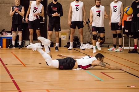 Université de Montréal (3) vs University of New Brunswick (0)