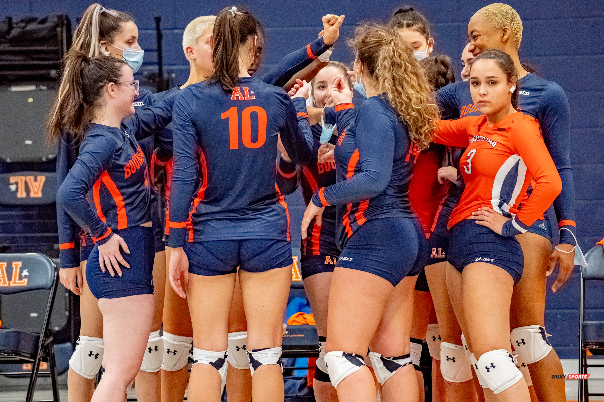  Cégep André Laurendeau -  - Volleyball -  (#VolleyFemCALvsCVM) Photo by:  | Siuxy Sports 2021-11-22