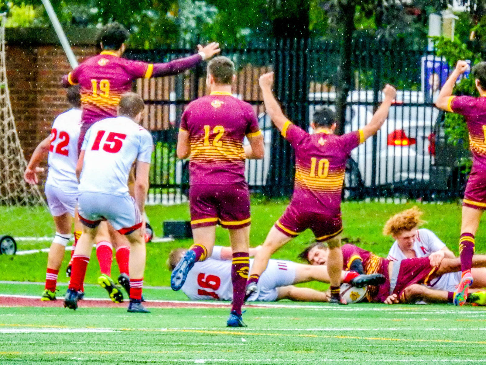 Victor BRISSON - Aidan MCMULLAN - Jack TUCKER -  Université Concordia - Université McGill - Rugby -  (#ConcordiaVsMcGill2021) Photo by:  | Siuxy Sports 2021-10-02