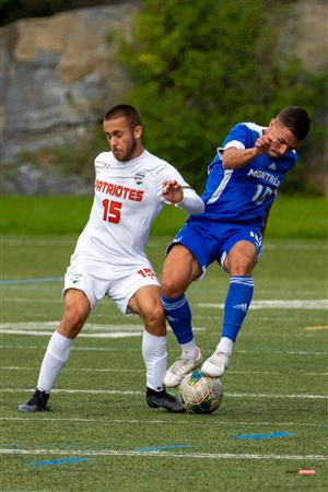 SOCCER Masc - CARABINS (2) VS (2) PATRIOTES - RSEQ #1