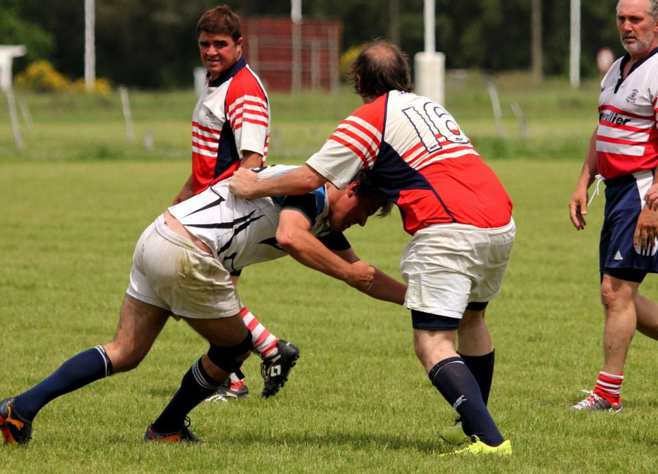  Areco Rugby Club - Centro Naval - RugbyV - Areco vs RON XV (Centro Naval) - Primer Encuentro de Veteranos en Areco con Vaquillona c/ Cuero 2014 (#ArecoVsRONXV2014) Photo by: Luis Robredo | Siuxy Sports 2014-10-18