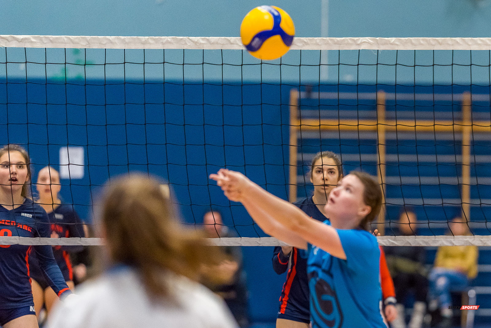  Cégep André Laurendeau - Cégep Gérald-Godin - Volleyball - RSEQ - Volleyball C F D2 Sud-Ouest - Tournoi 4 - Sect F - André Laurendeau (2) vs (1) Gérald Godin (#RSEQVolleyALvsGG2022) Photo by: Dan Taylor-Morin | Siuxy Sports 2022-11-27