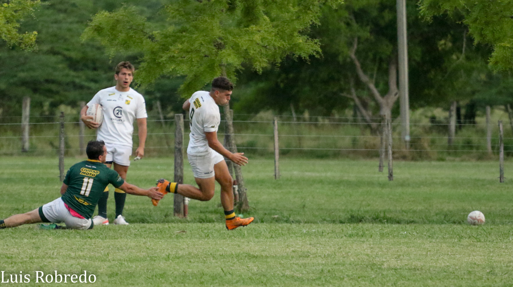  Club de Rugby Los Tilos -  - Rugby - Seven de la Tradición 2021 - San Antonio de Areco (#SevenTradicion2021-TilosVsTilos) Photo by: Luis Robredo | Siuxy Sports 2021-12-05