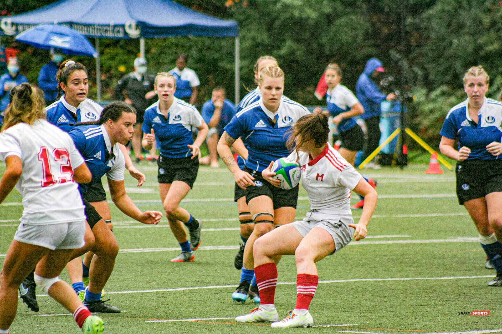 Cecilia GARCIA - Alison JEFFREY - Irène KOUAM - Carolane LARIVIÈRE -  Université de Montréal - Université McGill - Rugby -  (#UdMvsMcGill2021w) Photo by:  | Siuxy Sports 2021-10-16