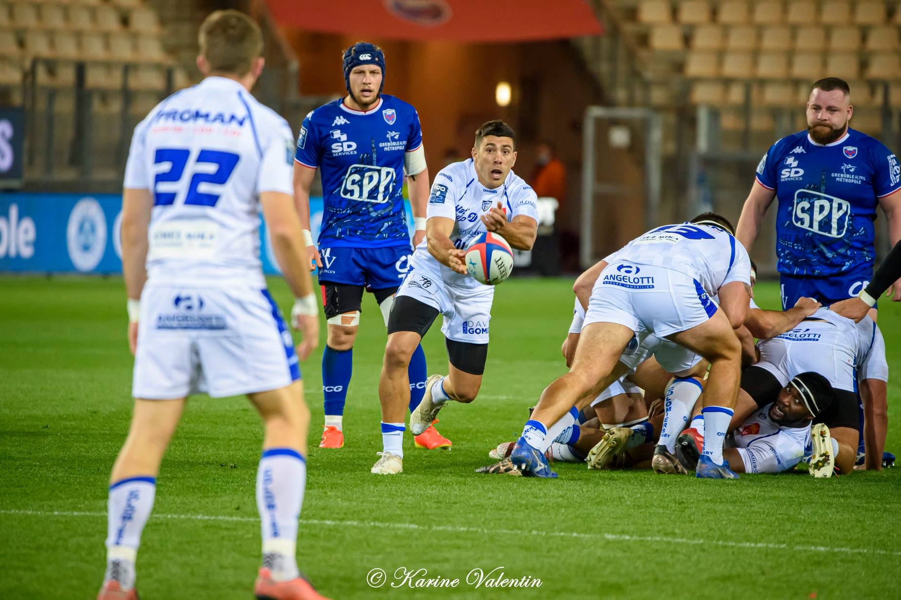 Antonin BERRUYER - Edoardo GORI - Ilia KAIKATSISHVILI - Pierre-Samuel PACHECO -  FC Grenoble Rugby - US Colomiers - Rugby - Grenoble Vs Colomiers (#FCGvsUSCRoct2021) Photo by: Karine Valentin | Siuxy Sports 2021-10-29