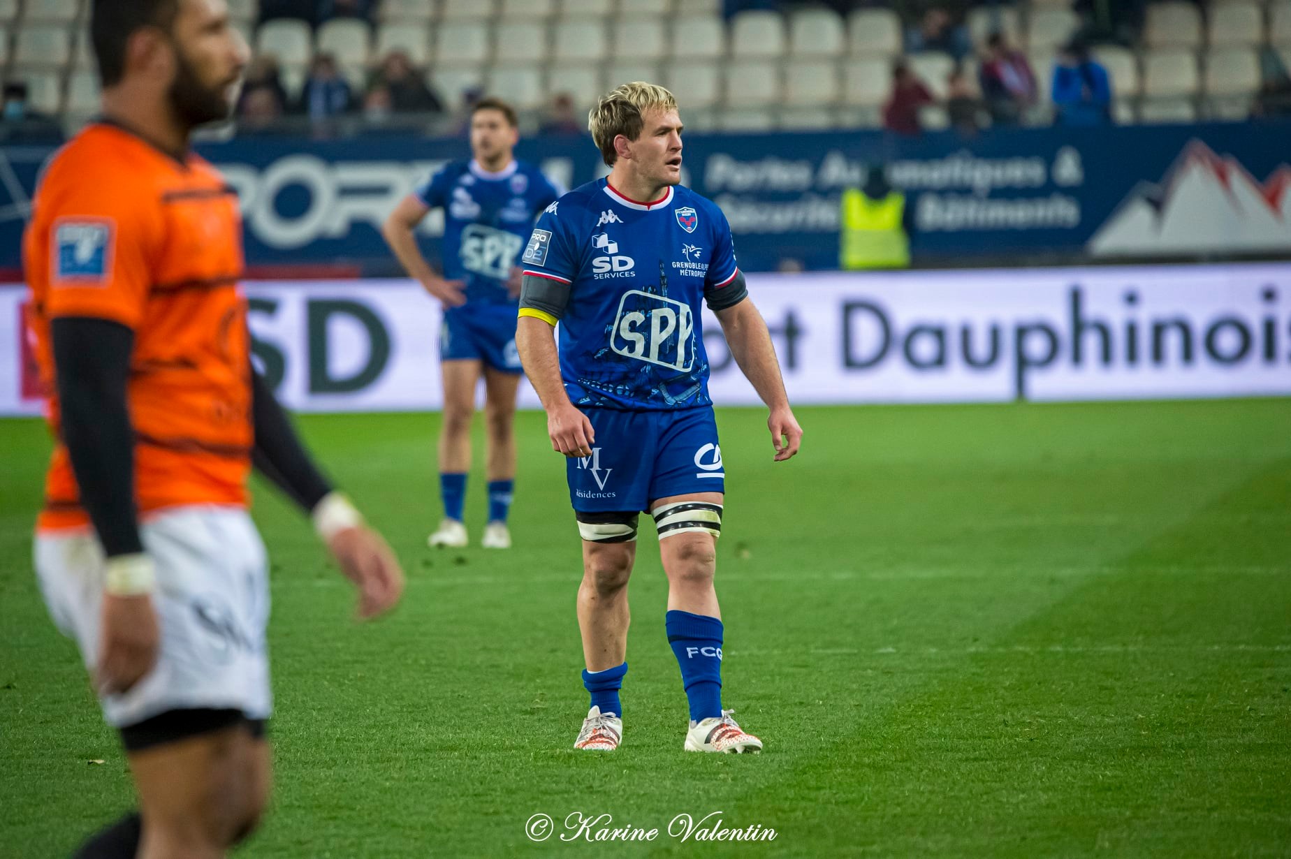 Marnus SCHOEMAN -  FC Grenoble Rugby - Racing Club Narbonnais - Rugby -  (#GrenobleVsNarbonne2021Nov) Photo by: Karine Valentin | Siuxy Sports 2021-11-26