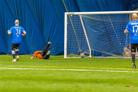 QSL - Ringleaders FC (9) vs (1) Montreal United FC