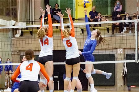 Université de Montréal vs Université du Québec à Trois Rivières - Volleyball Fém