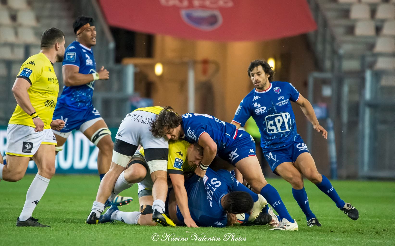 Bautista EZCURRA - Felipe EZCURRA -  FC Grenoble Rugby - US Carcassonne - Rugby - Grenoble (28) vs (23) Carcassonne (#FCGRvsUSC2022) Photo by: Karine Valentin | Siuxy Sports 2022-04-22