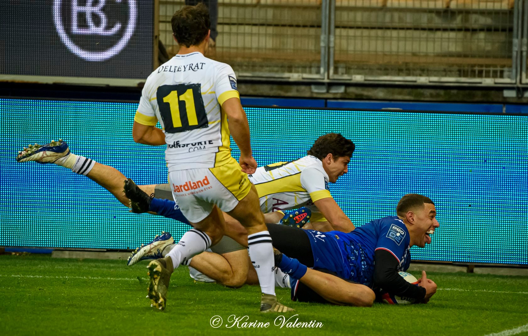  FC Grenoble Rugby - Stade Montois - Rugby -  (#GrenobleVsSMontois2021Dec) Photo by: Karine Valentin | Siuxy Sports 2021-12-09