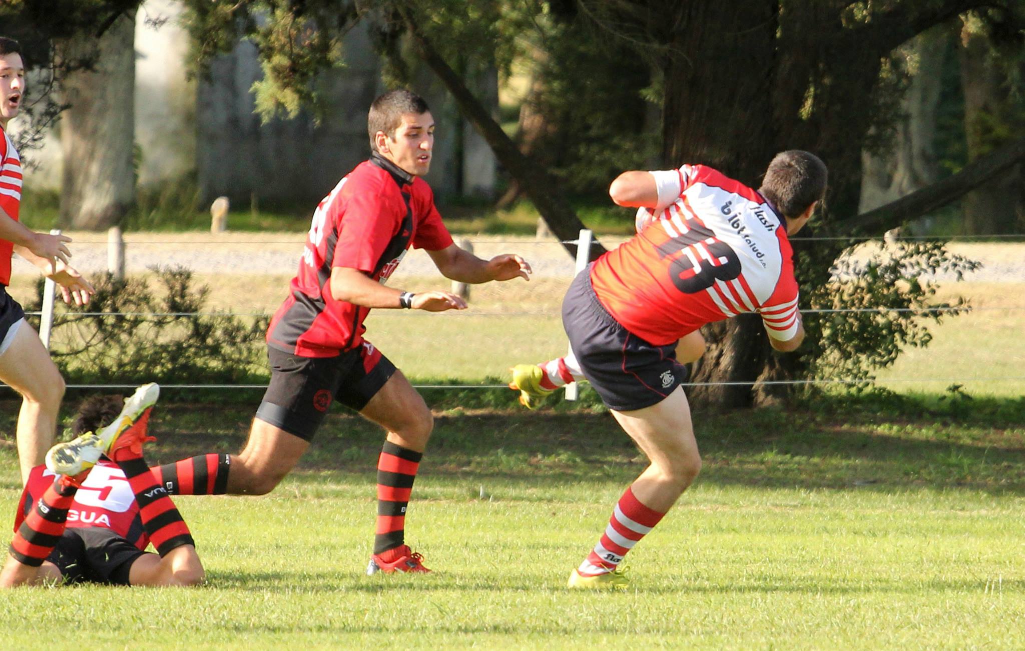  Areco Rugby Club - Tiro Federal de San Pedro - Rugby - Areco Rugby Club vs Tiro Federal de San Pedro (#ARCvsBIGUA2014) Photo by: Luis Robredo | Siuxy Sports 2014-04-28
