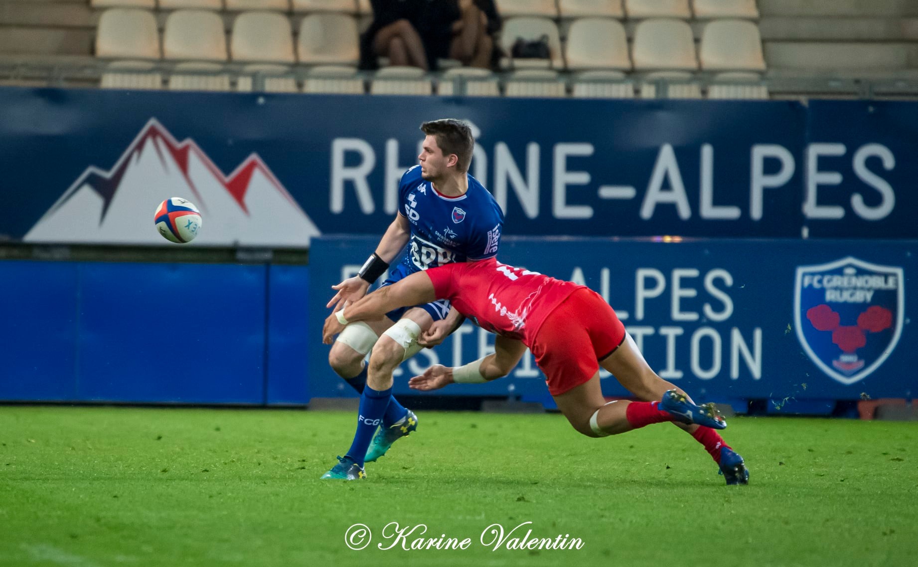 Victor GUILLAUMOND -  FC Grenoble Rugby - Stade Aurillacois - Rugby - FC Grenoble Rugby vs Stade Aurillacois - 2022 (#FCGvsSA2022R02) Photo by: Karine Valentin | Siuxy Sports 2022-02-18