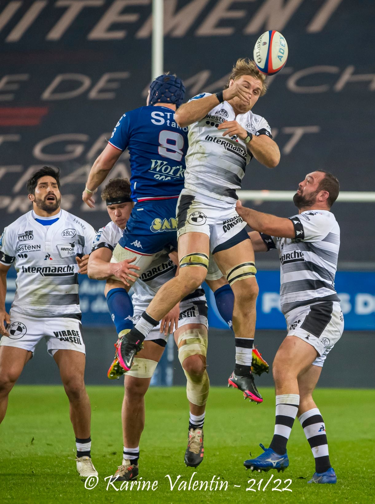 Rodrigo BRUNI - Blaise DUMAS - Francisco GORRISSEN - Eric MARKS -  FC Grenoble Rugby - RC Vannes - Rugby - Grenoble Vs Vannes (#FCGvsRCVjan2022) Photo by: Karine Valentin | Siuxy Sports 2022-01-14