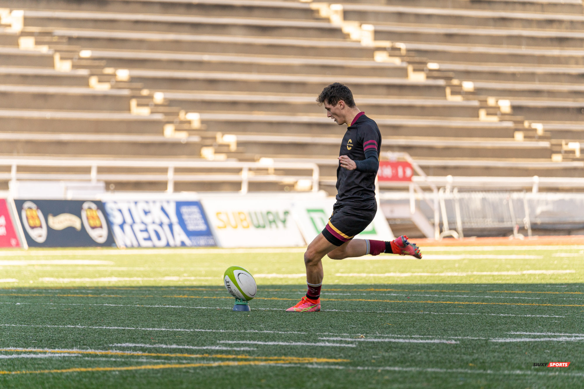 Arthur DU CHAFFAUT -   -  - Rugby -  () Photo by:  | Siuxy Sports 2021-11-06