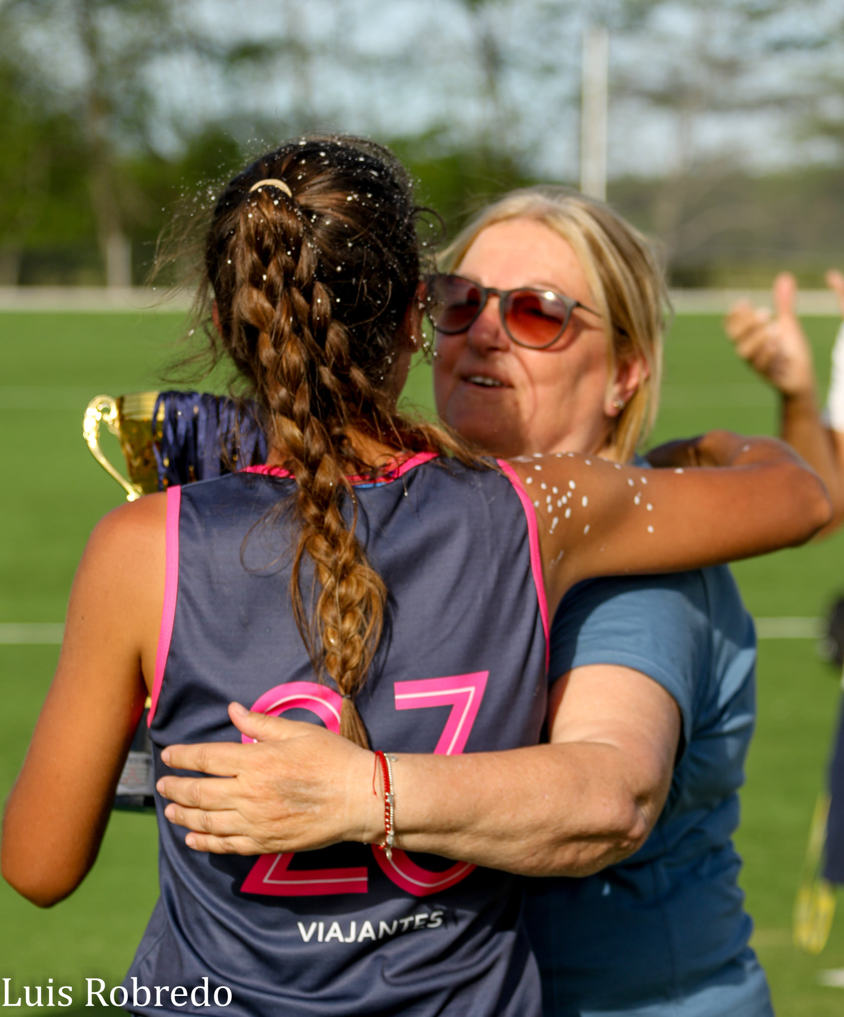  Areco Rugby Club - Club Viajantes Pergamino - Field hockey - Festejos campeonato 2021 de Hockey - Asociación de Hockey del Oeste (#CelebracionAHO2021) Photo by: Luis Robredo | Siuxy Sports 2021-12-12