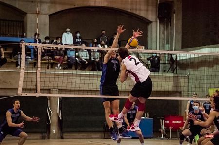 Université de Montréal (3) vs University of New Brunswick (0)