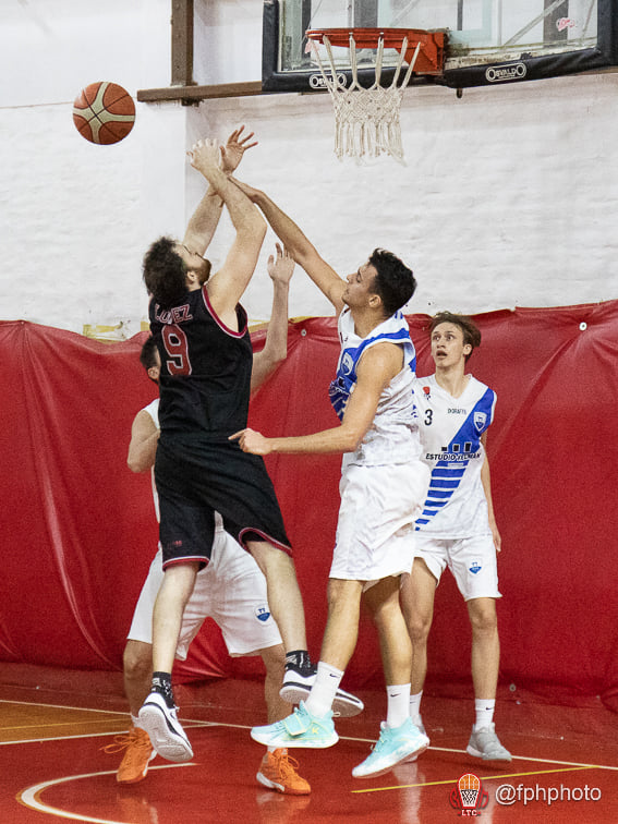  Ramos Mejía Lawn Tennis Club - Sociedad Hebraica Argentina - Basketball - Ramos Mejia Lawn Tennis Club Vs Hebraica Basquet 2021 (#RMLTCvsSHA2011) Photo by: Alan Roy Bahamonde | Siuxy Sports 2021-06-09