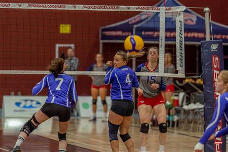 RSEQ - Volley Fém (D2) - ETS (2) vs (3) UQAR - Reel A3