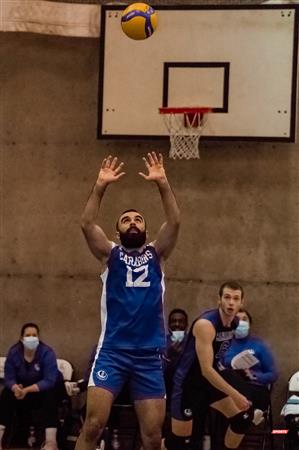 Université de Montréal (3) vs University of New Brunswick (0)