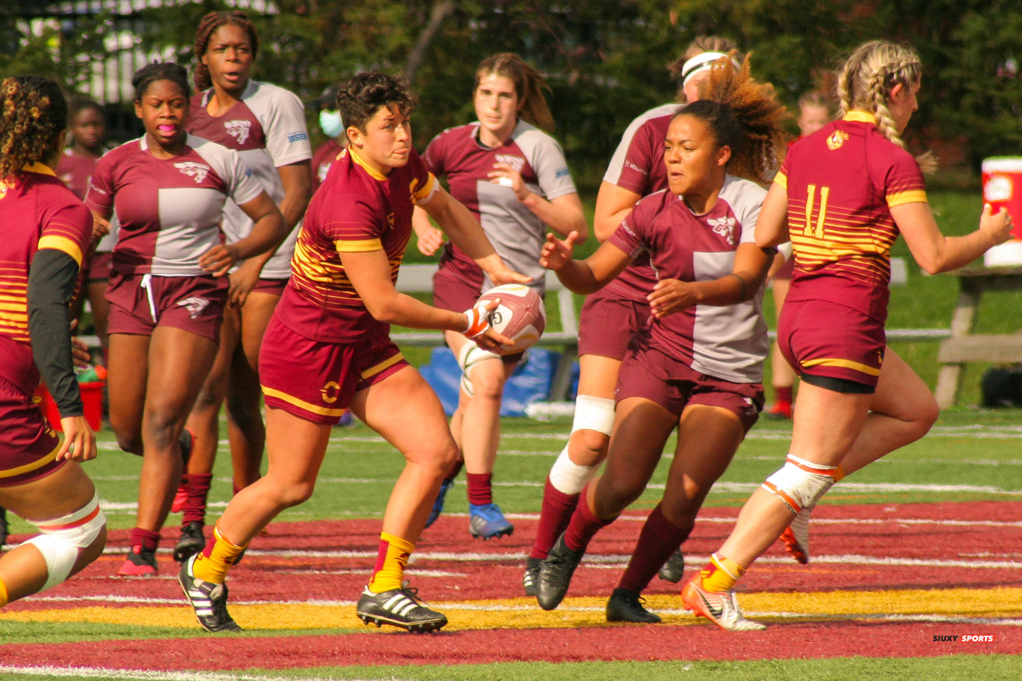 Emma GALLAGHER - Alexandra ONDO -  Université Concordia - Université Ottawa - Rugby -  (#ConcordiaVsOttawa2021w) Photo by:  | Siuxy Sports 2021-10-17