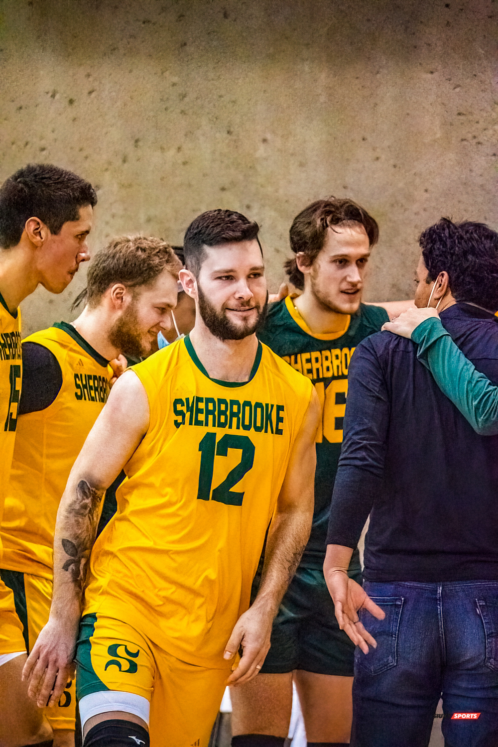 Sébastien LAPENSÉE - Guillaume RIVEST -  Université de Montréal - Université de Sherbrooke - Volleyball - Université de Sherbrooke (3) vs Université de Montréal (1) - Final 1 2022 (#VertOrVsCarabinsFinal1M) Photo by:  | Siuxy Sports 2022-03-19