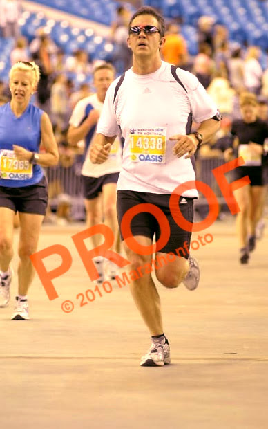 Juan ALCHOURRON -   -  - Track & Field - Boost d'adrenaline à l'entrée du Stade Olympique () Photo by:  | Siuxy Sports 2010-09-25