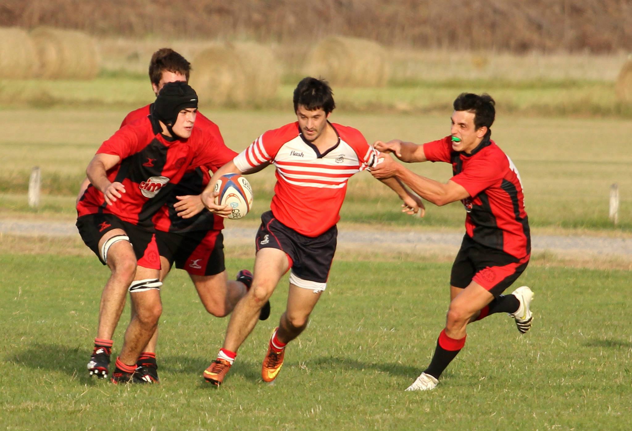  Areco Rugby Club - Tiro Federal de San Pedro - Rugby - Areco Rugby Club vs Tiro Federal de San Pedro (#ARCvsBIGUA2014) Photo by: Luis Robredo | Siuxy Sports 2014-04-28