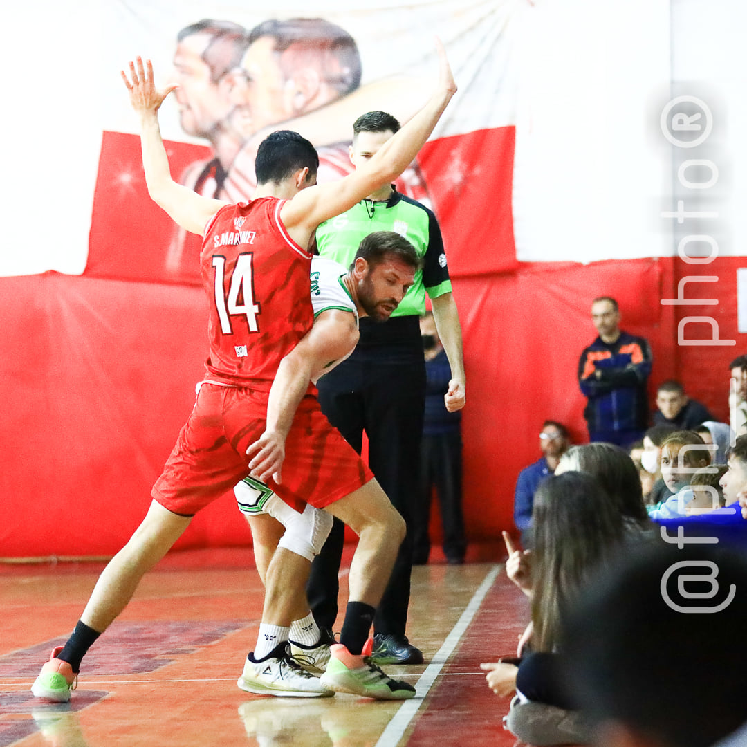 Santiago MARTINEZ -  Ramos Mejía Lawn Tennis Club - Club Deportivo Defensores de Hurlingham - Basketball - RAMOS MEJIA LAWN TENIS CLUB VS CD DEFENSORES DE HURLINGHAM - Abril 2022 - LIGA FEDERAL (#RMLTCvsCDDH-ab-22) Photo by: Alan Roy Bahamonde | Siuxy Sports 2022-04-22