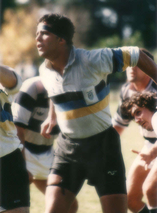 Juan ALCHOURRON - Hugo BANCHERO -  Los Cedros - Club Atlético de San Isidro - Rugby - Line a favor, en la cancha principal del CASI (#CASIvsCedros1993) Photo by: Walter Saborido | Siuxy Sports 1993-04-10