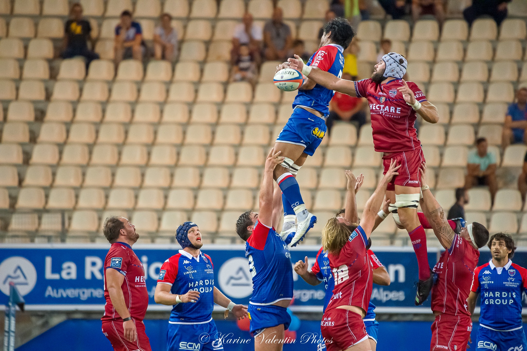  FC Grenoble Rugby - AS Béziers Hérault - Rugby - FC GRENOBLE RUGBY (19) VS (15) AS BÉZIERS HÉRAULT (#FCGvsASBHaou2022) Photo by: Karine Valentin | Siuxy Sports 2022-08-26