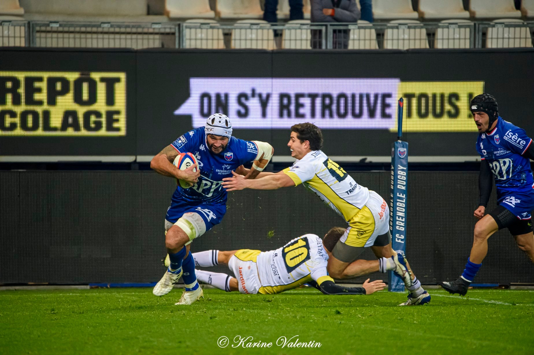  FC Grenoble Rugby - Stade Montois - Rugby -  (#GrenobleVsSMontois2021Dec) Photo by: Karine Valentin | Siuxy Sports 2021-12-09