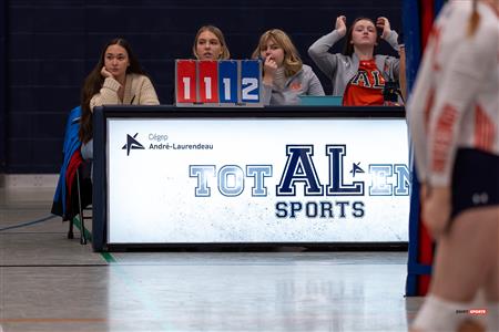 RSEQ - Volleyball Fém - André Laurendeau (0) - (3) Outaouais - Reel A (Match)