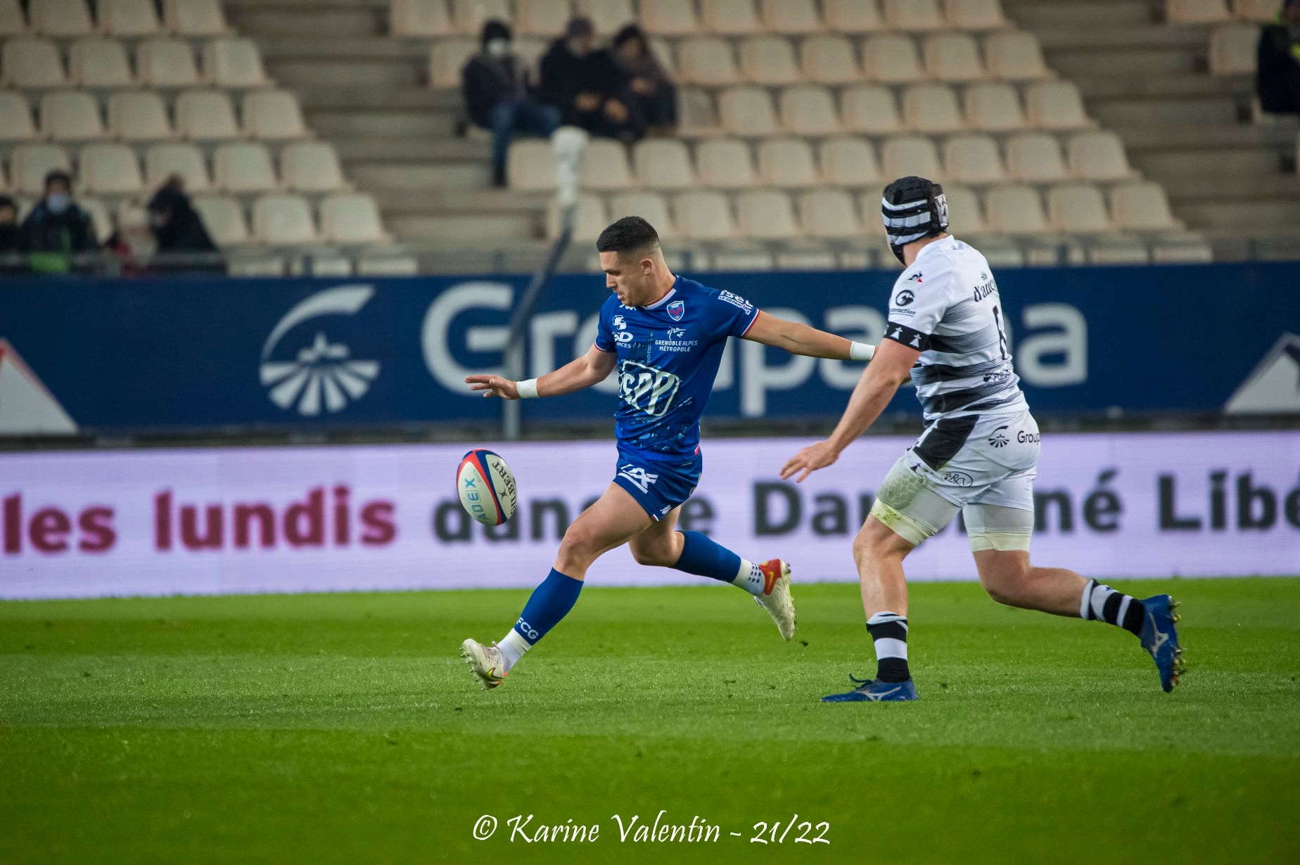 Adrien SEGURET -  FC Grenoble Rugby - RC Vannes - Rugby - Grenoble Vs Vannes (#FCGvsRCVjan2022) Photo by: Karine Valentin | Siuxy Sports 2022-01-14